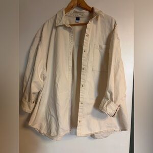Old Navy Classic Overshirt Jacket in Cream